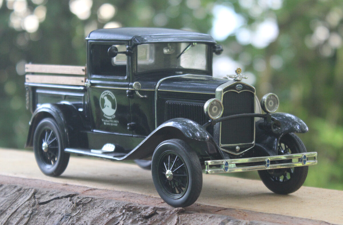 Ford Pick Up Bear Creek Lumber, PPW-Finescale, 1:18