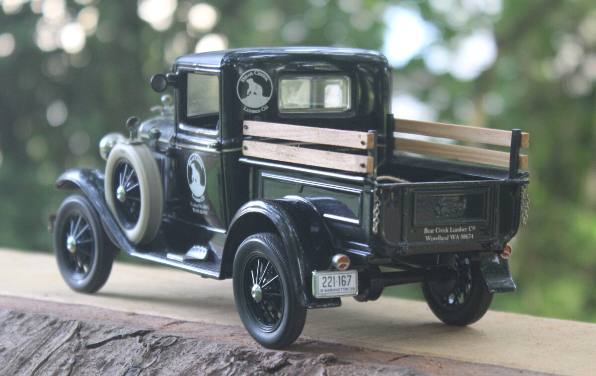Ford Pick Up Bear Creek Lumber, PPW-Finescale, 1:18